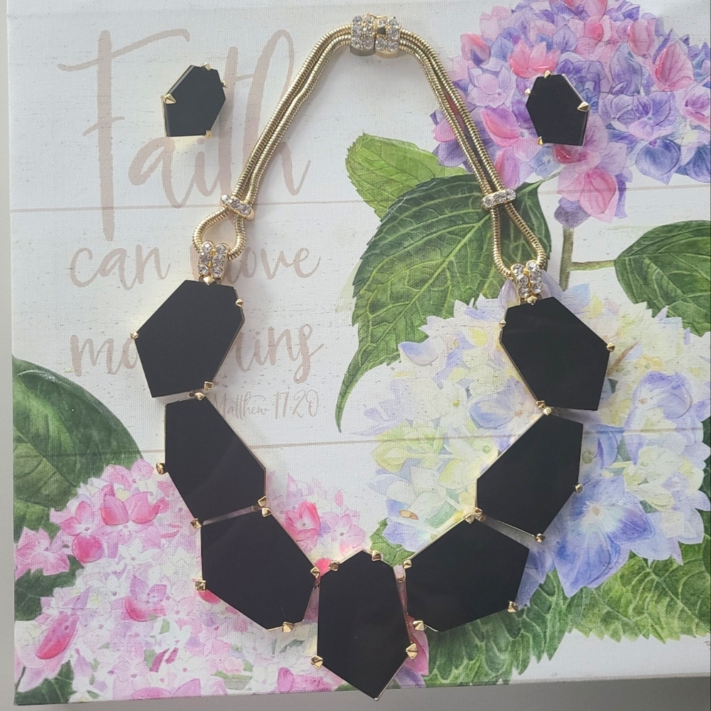 Nicholas Liu Graphic Black Stone Necklace & clip on Earrings